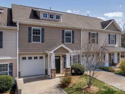 Home For Sale in Weaverville, North Carolina