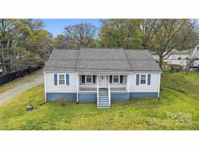 Home For Sale in Concord, North Carolina