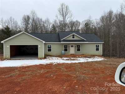 Home For Sale in Newton, North Carolina