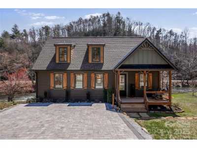 Home For Sale in Cullowhee, North Carolina