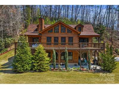 Home For Sale in Mill Spring, North Carolina