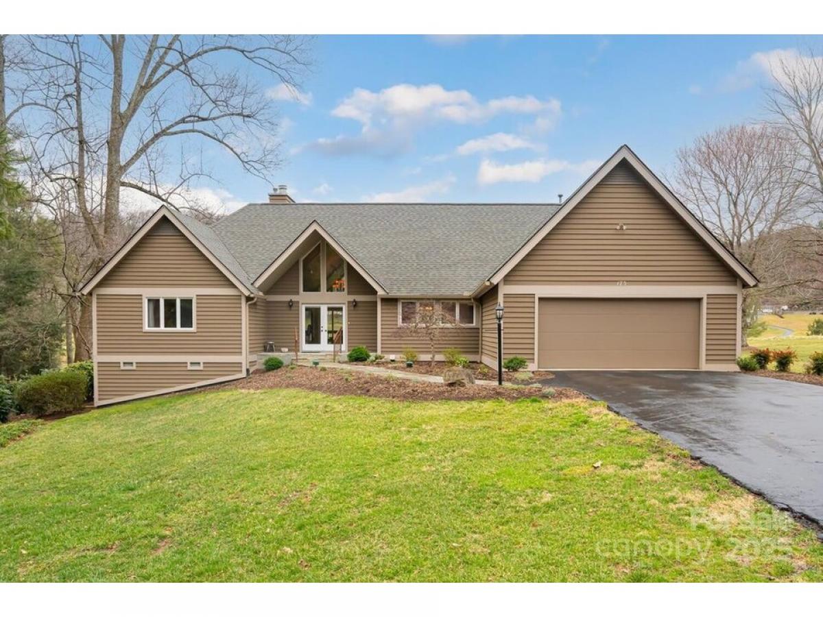 Picture of Home For Sale in Flat Rock, North Carolina, United States