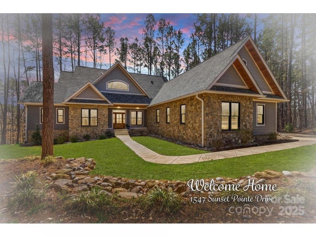 Picture of Home For Sale in Salisbury, North Carolina, United States