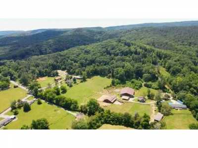Home For Sale in Sale Creek, Tennessee