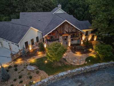 Home For Sale in Lookout Mountain, Tennessee