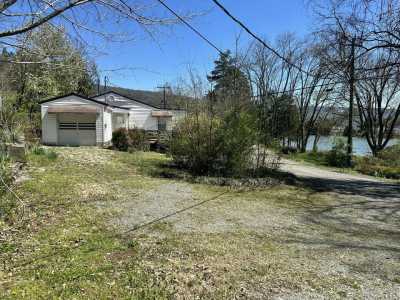 Home For Sale in Jasper, Tennessee