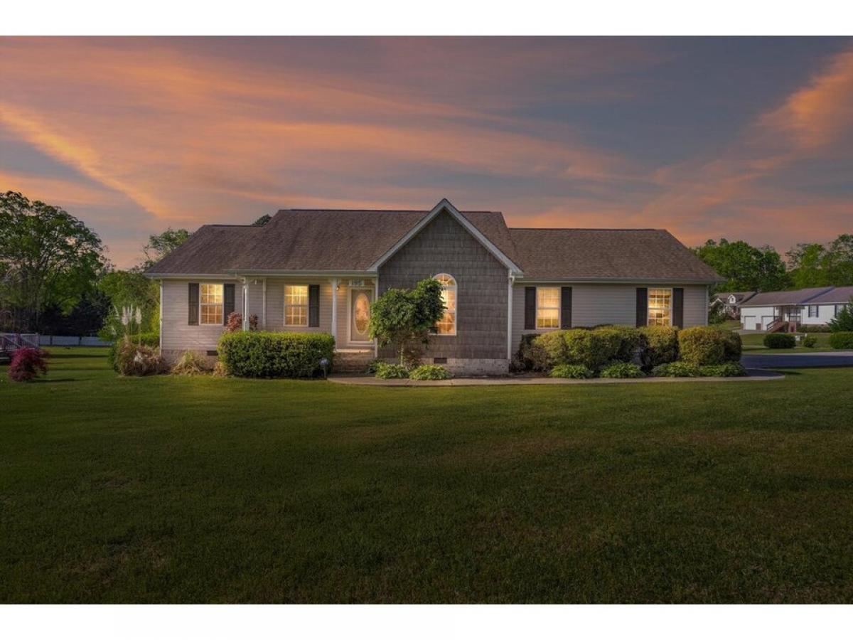 Picture of Home For Sale in Lafayette, Georgia, United States