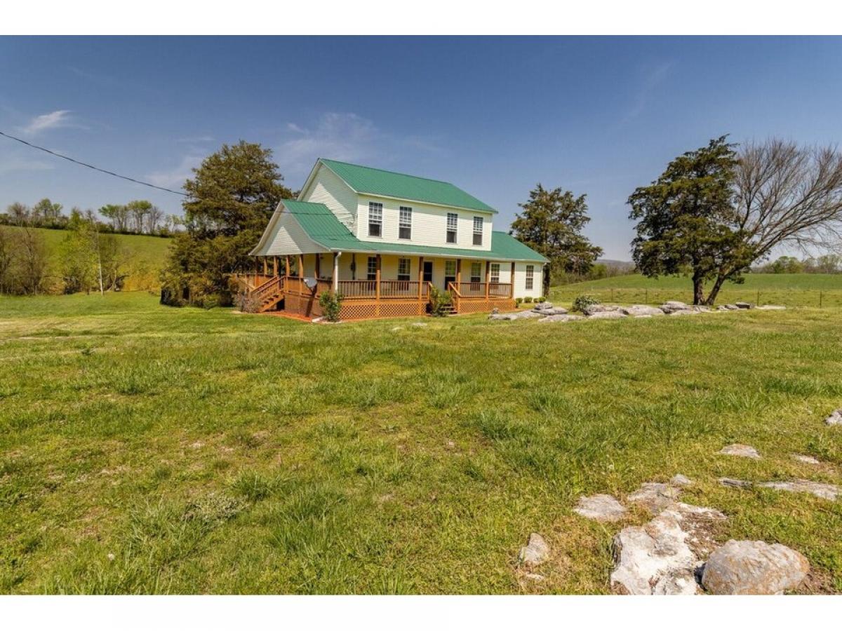 Picture of Home For Rent in Pikeville, Tennessee, United States