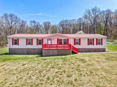 Home For Sale in Whitwell, Tennessee