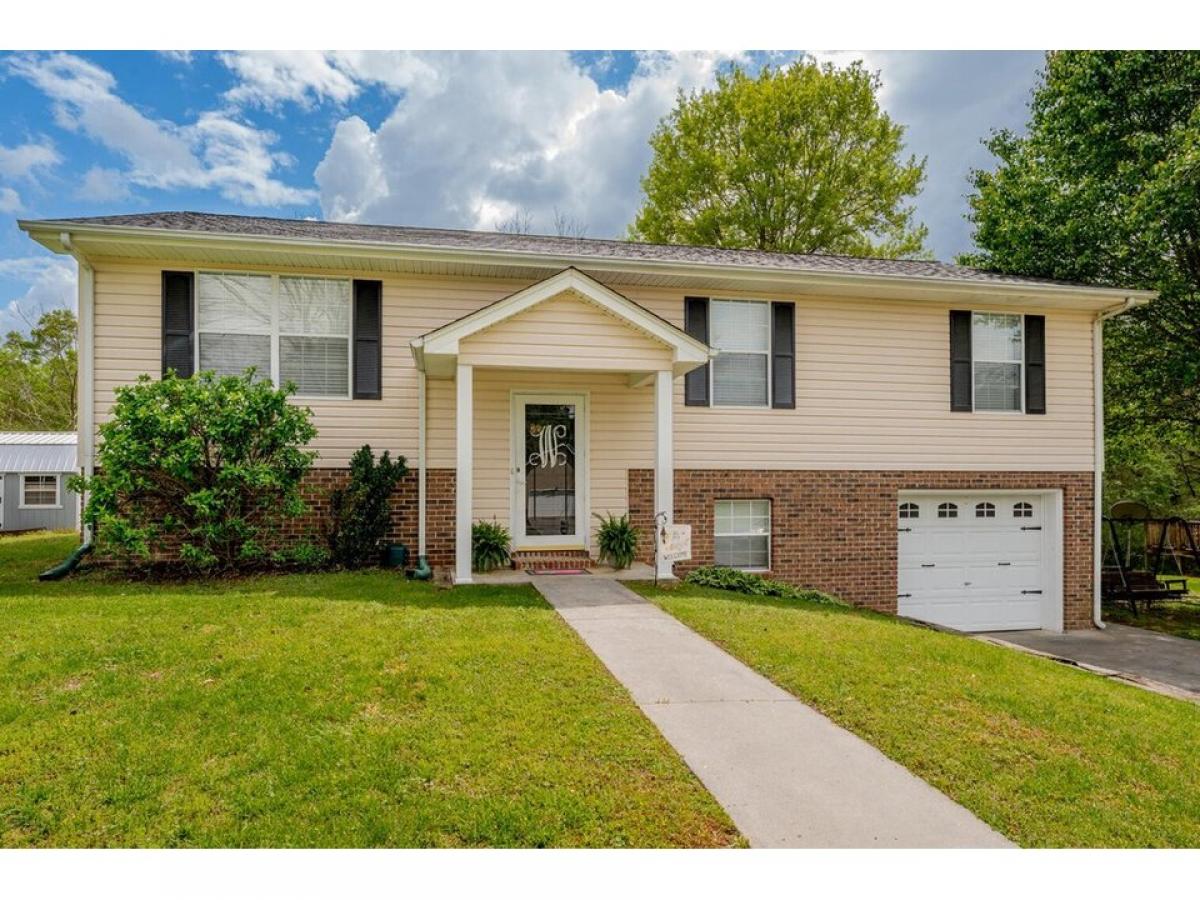 Picture of Home For Sale in Lafayette, Georgia, United States