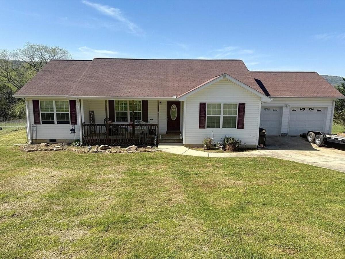 Picture of Home For Sale in Trenton, Georgia, United States