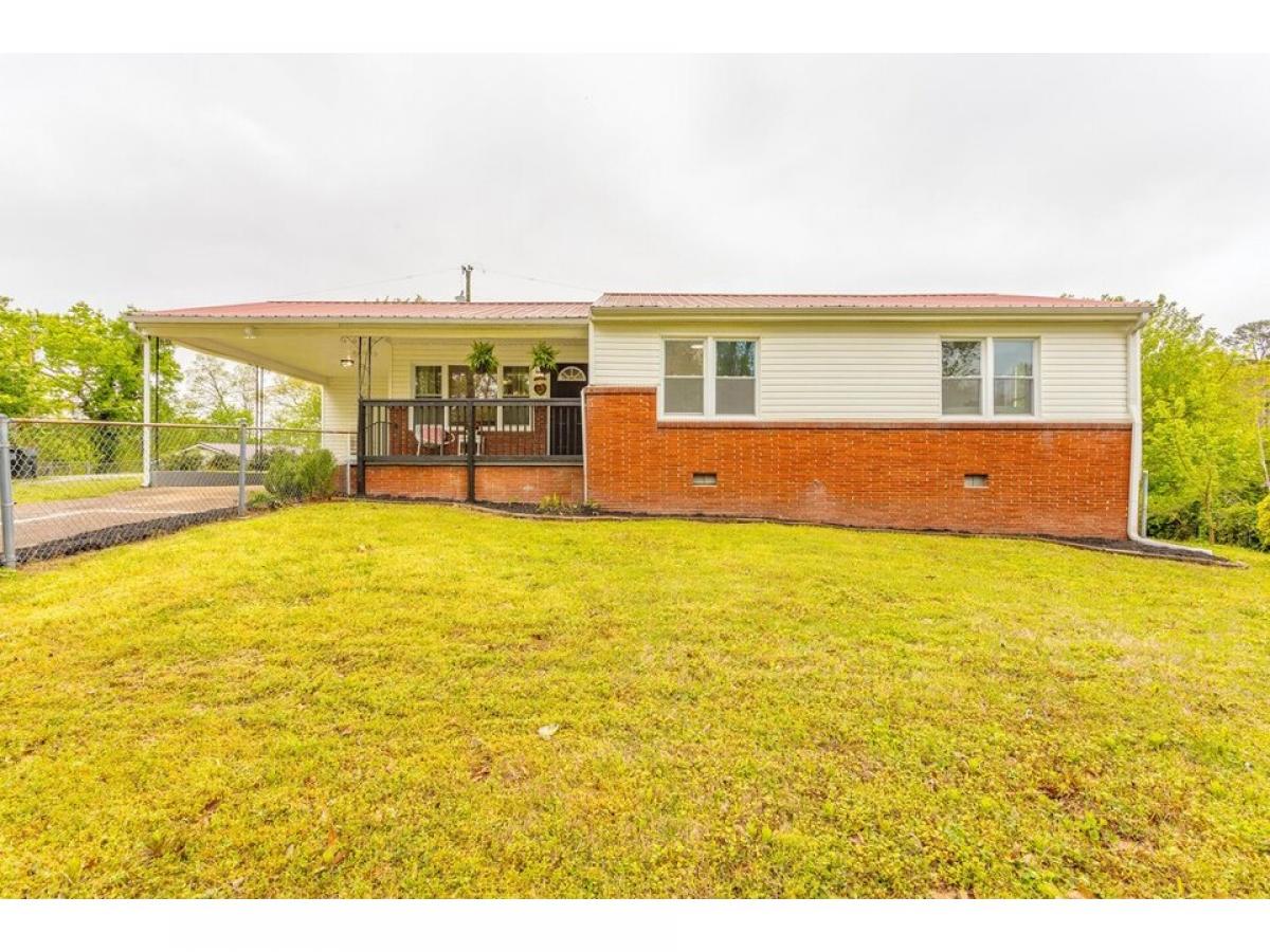 Picture of Home For Sale in Rossville, Georgia, United States