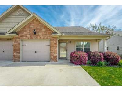 Home For Sale in Rossville, Georgia