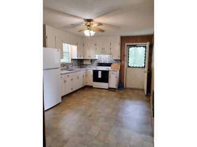 Home For Sale in Tracy City, Tennessee