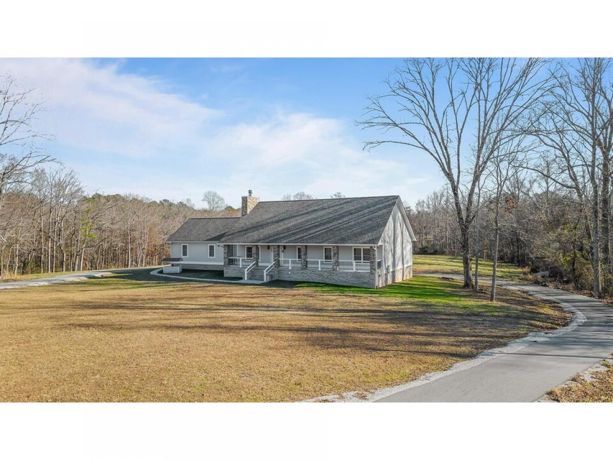 Picture of Home For Sale in Bryant, Alabama, United States
