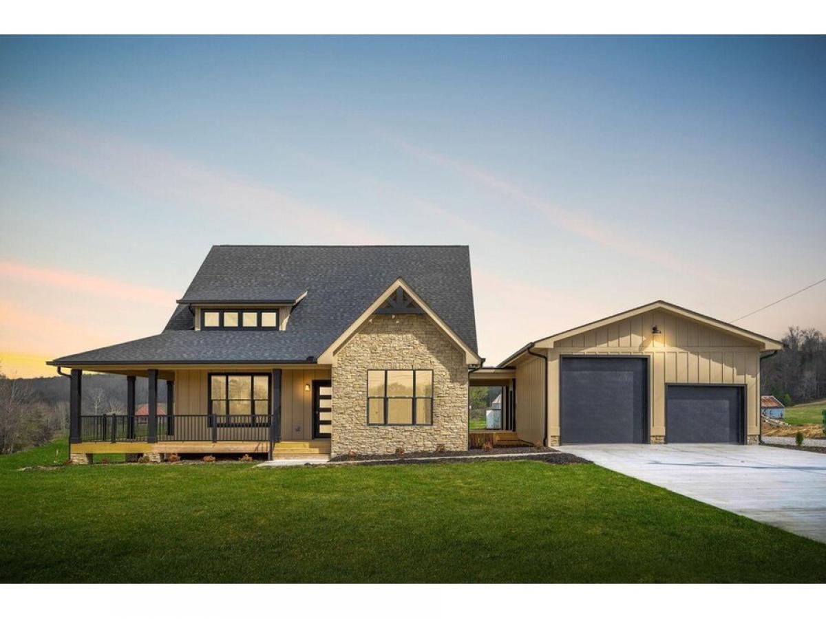 Picture of Home For Sale in Graysville, Tennessee, United States