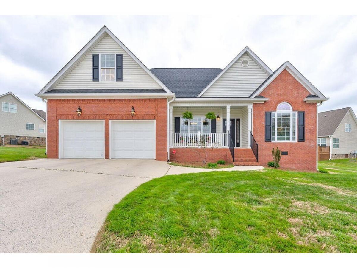 Picture of Home For Sale in Rock Spring, Georgia, United States