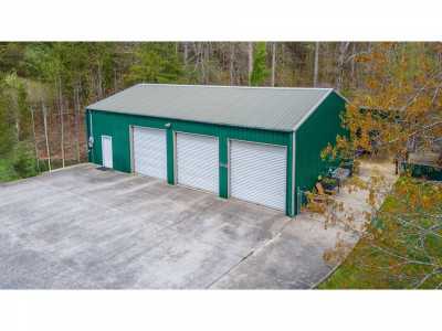 Home For Sale in Dunlap, Tennessee