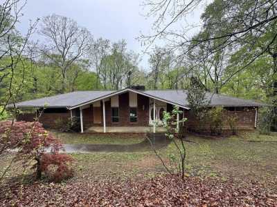 Home For Sale in Dalton, Georgia