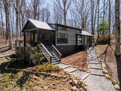 Home For Sale in Tracy City, Tennessee