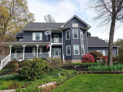 Home For Sale in Rossville, Georgia