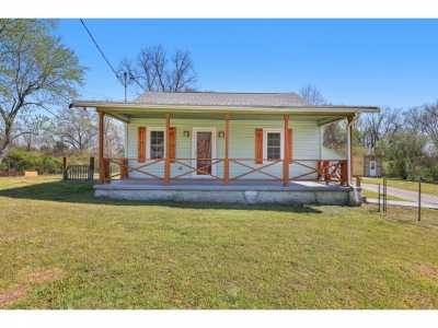 Home For Sale in Rossville, Georgia