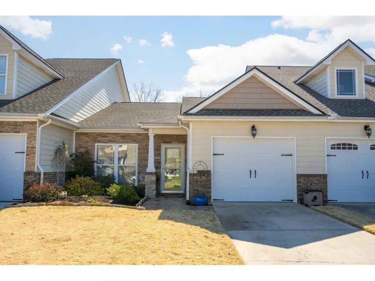 Picture of Home For Sale in Hixson, Tennessee, United States