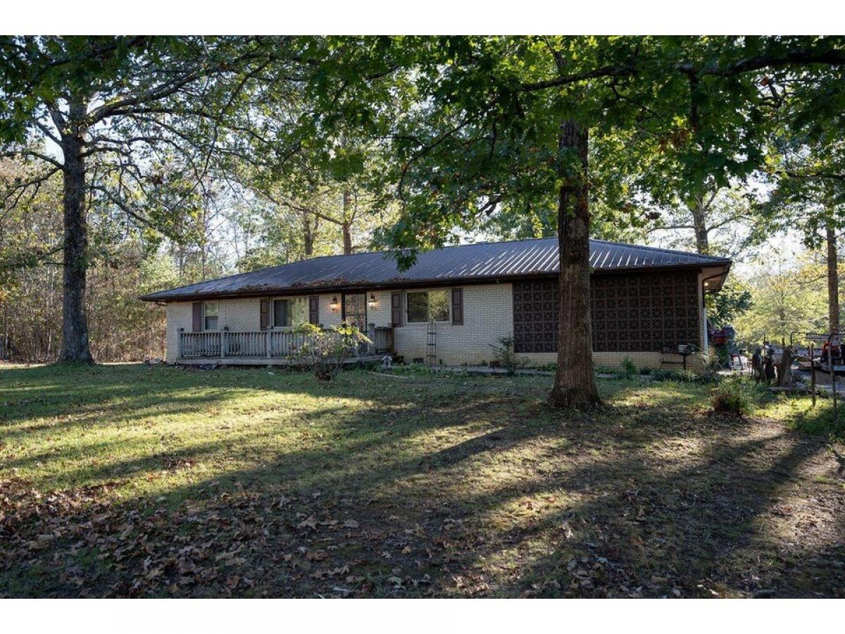Picture of Home For Sale in Bryant, Alabama, United States