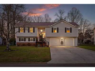 Home For Sale in Rossville, Georgia