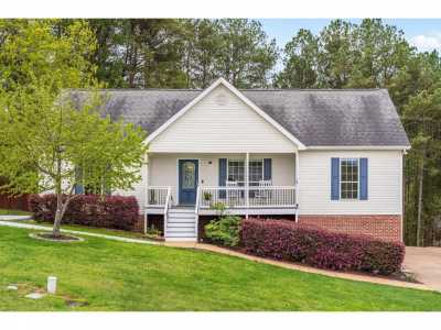 Home For Sale in Soddy Daisy, Tennessee
