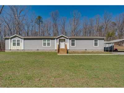Home For Sale in Graysville, Tennessee