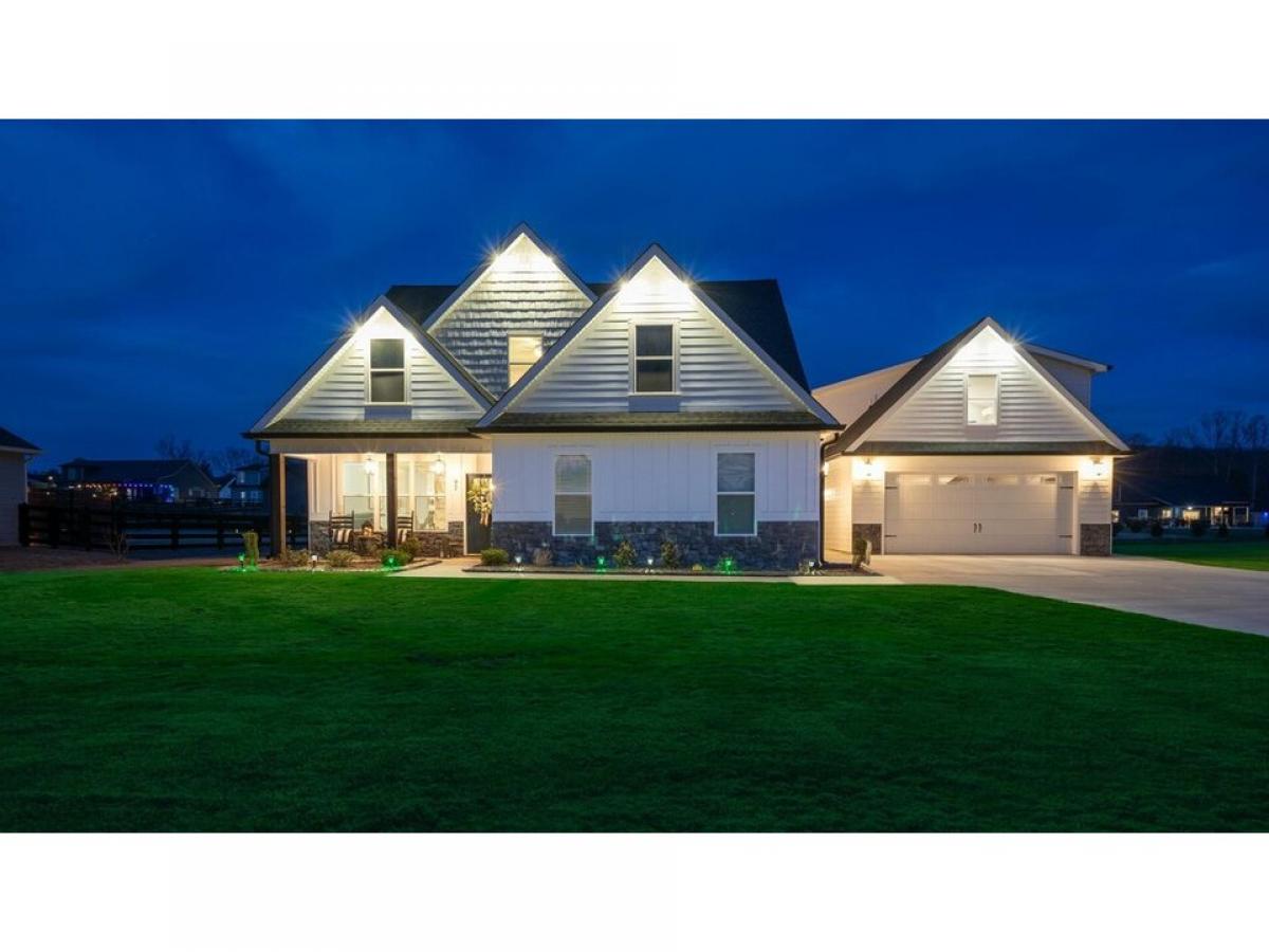 Picture of Home For Sale in Ringgold, Georgia, United States