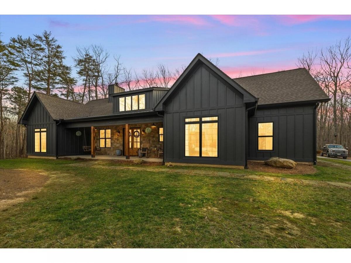 Picture of Home For Sale in Menlo, Georgia, United States