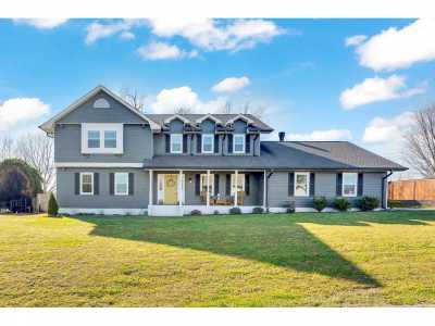 Home For Sale in Rossville, Georgia