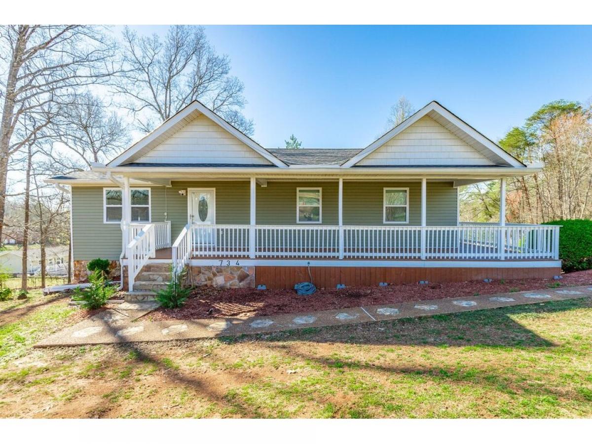 Picture of Home For Sale in Rossville, Georgia, United States