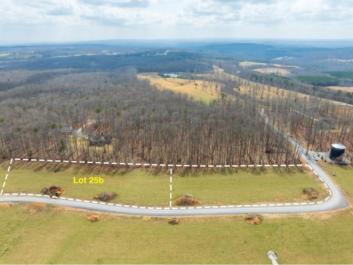 Picture of Residential Land For Sale in Soddy Daisy, Tennessee, United States