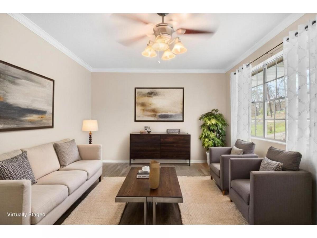 Picture of Home For Sale in Hixson, Tennessee, United States