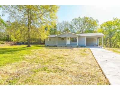 Home For Sale in Dalton, Georgia