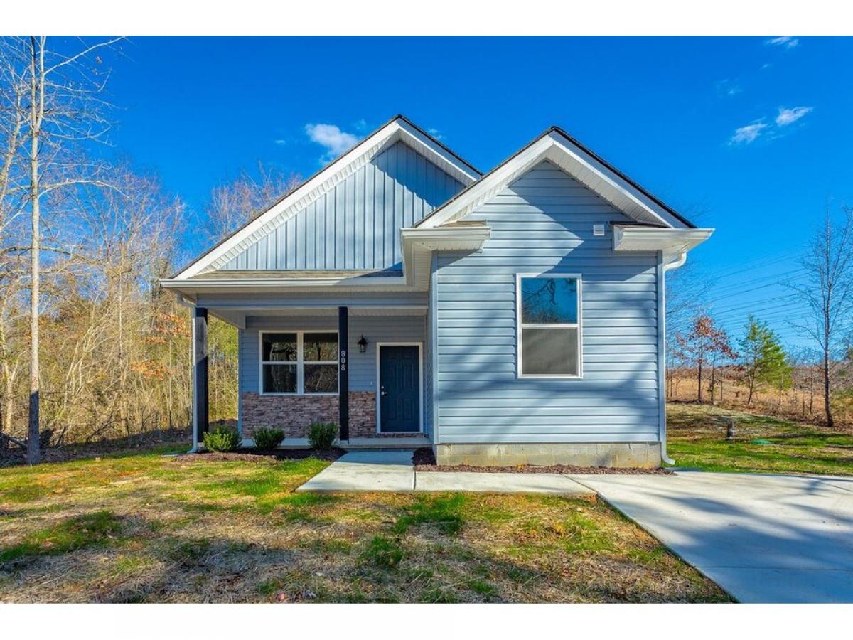 Picture of Home For Sale in Rossville, Georgia, United States