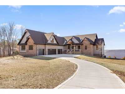 Home For Sale in Jasper, Tennessee