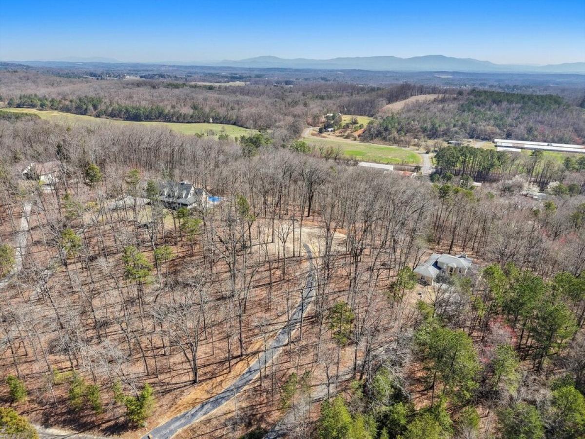 Picture of Residential Land For Sale in Dalton, Georgia, United States
