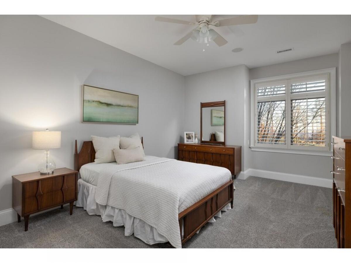 Picture of Home For Sale in Signal Mountain, Tennessee, United States