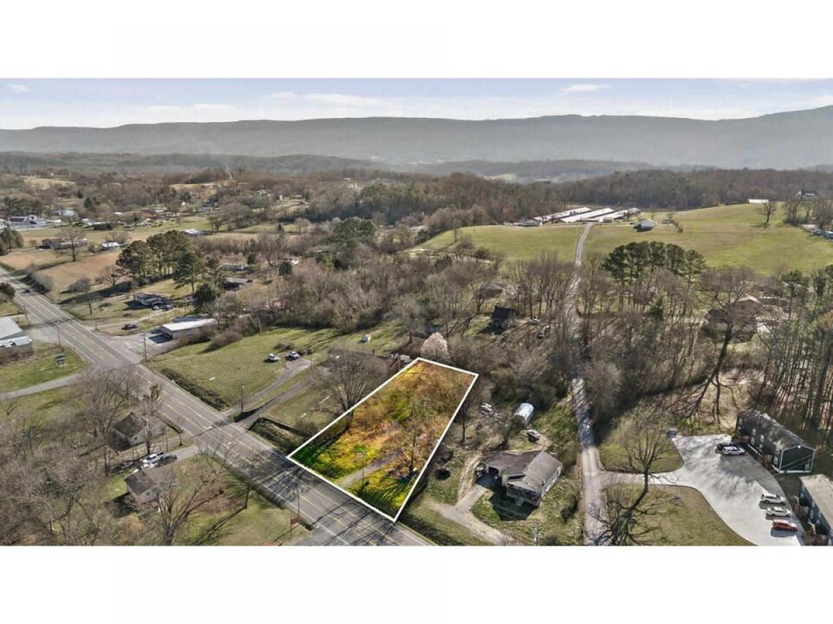 Picture of Residential Land For Sale in Whitwell, Tennessee, United States