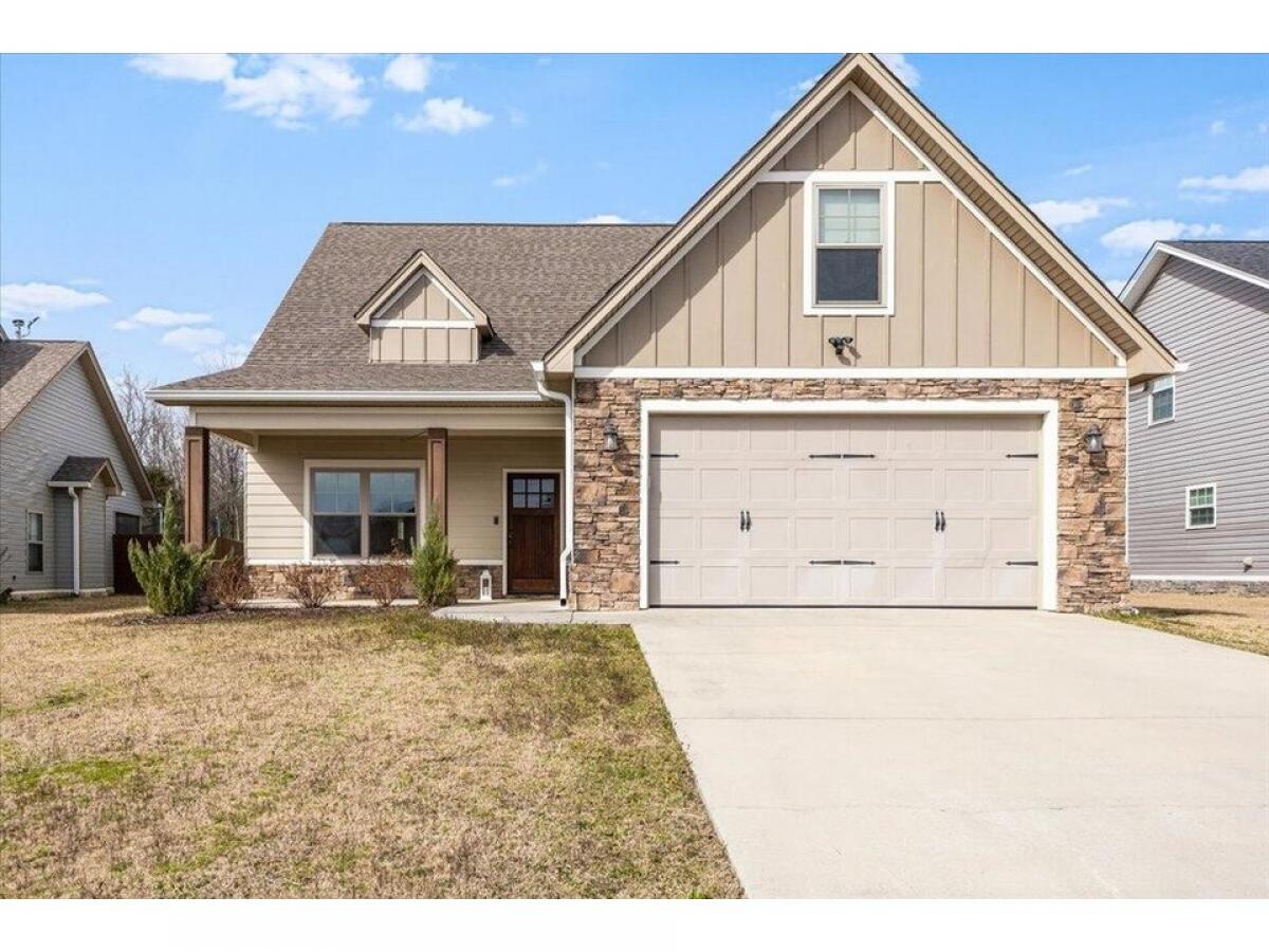 Picture of Home For Sale in Rossville, Georgia, United States