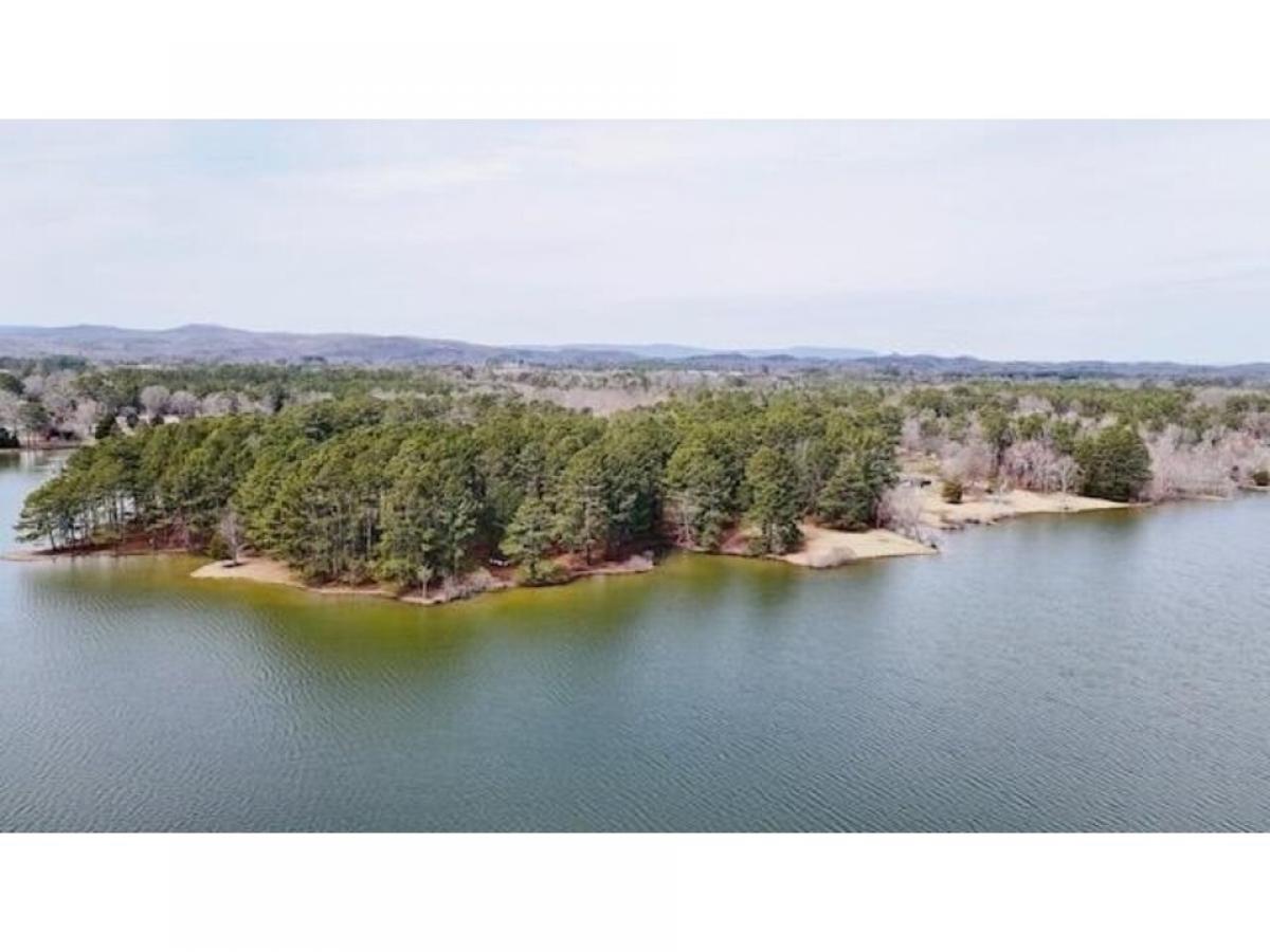 Picture of Home For Sale in Lafayette, Georgia, United States