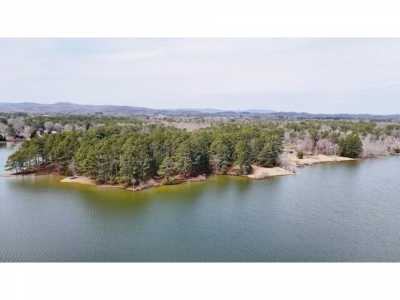 Home For Sale in Lafayette, Georgia