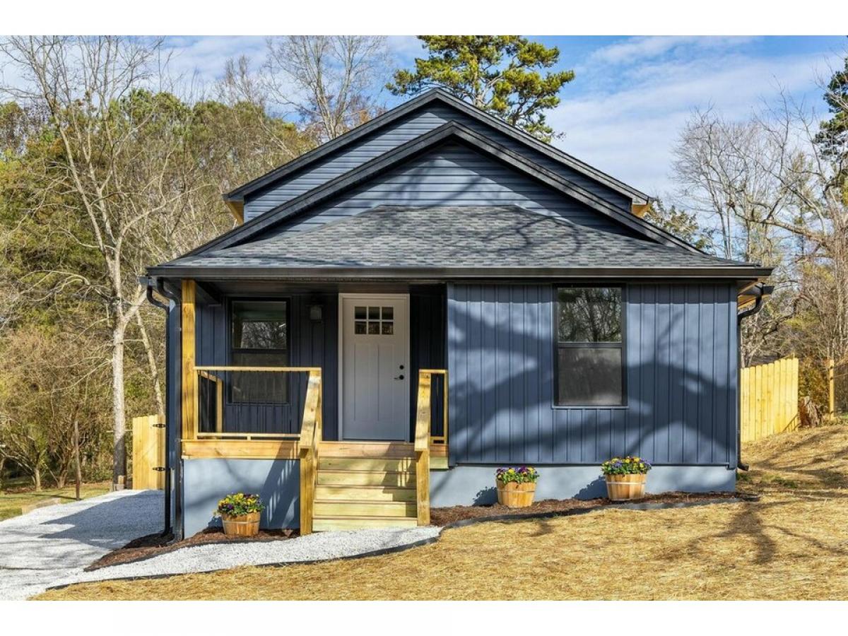 Picture of Home For Sale in Athens, Tennessee, United States