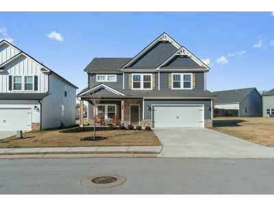 Home For Sale in Ooltewah, Tennessee