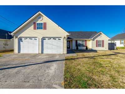 Home For Sale in Fort Oglethorpe, Georgia