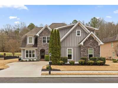 Home For Sale in Apison, Tennessee